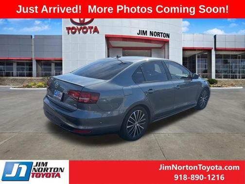 2016 Volkswagen Jetta 1.8T Sport