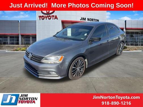 2016 Volkswagen Jetta 1.8T Sport