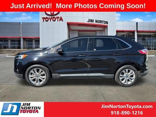 Agate Black Metallic 2019 Ford Edge Titanium