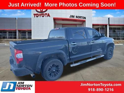 2017 Toyota Tundra Limited