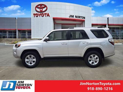 2024 Toyota 4Runner SR5 Premium