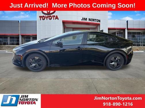 Midnight Black Metallic 2026 Toyota Prius LE