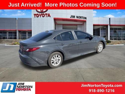 Underground 2025 Toyota Camry LE