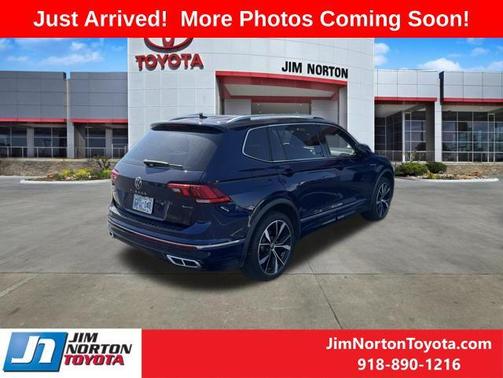 Atlantic Blue Metallic 2023 Volkswagen Tiguan 2.0T SEL R-Line 4MOTION