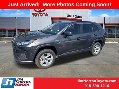 2021 Toyota RAV4 Hybrid LE
