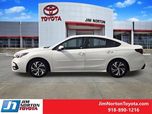 Crystal White Pearl 2023 Subaru Legacy Premium