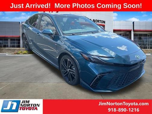 Ocean Gem 2025 Toyota Camry XSE