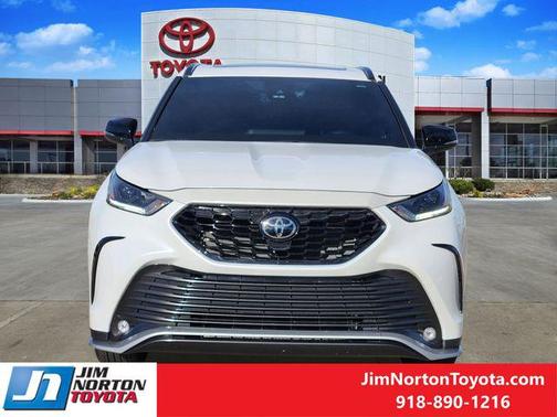 2024 Toyota Highlander XSE