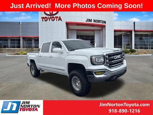 Summit White 2018 GMC Sierra 1500 SLT