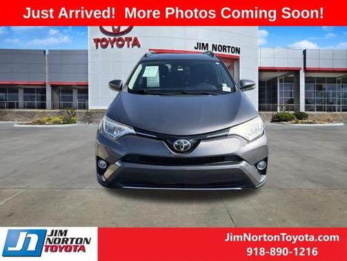 Magnetic Gray Metallic 2018 Toyota RAV4 XLE