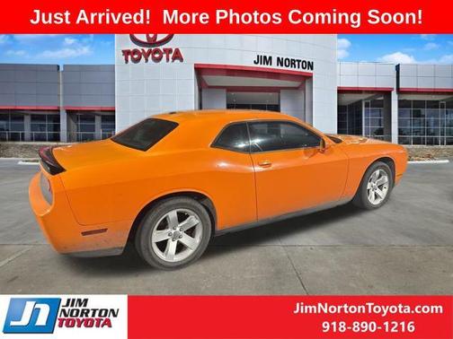 2012 Dodge Challenger SXT