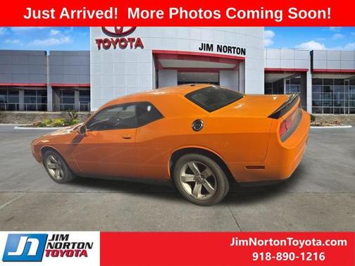 2012 Dodge Challenger SXT