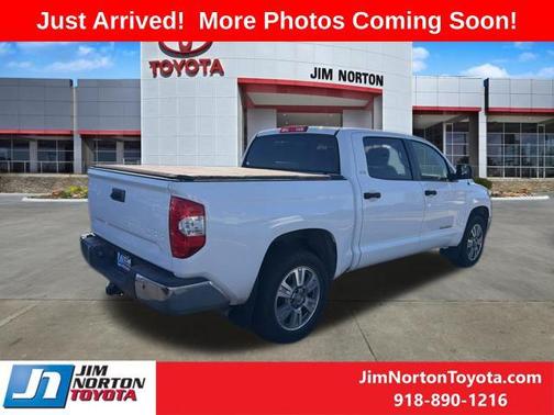 2018 Toyota Tundra SR5