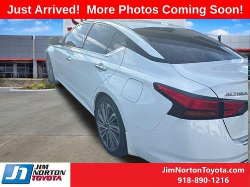 2023 Nissan Altima 2.5 SL