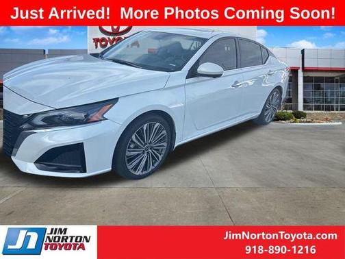 2023 Nissan Altima 2.5 SL