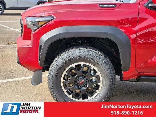 2025 Toyota Tacoma TRD Off Road