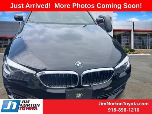 2018 BMW 530 530i