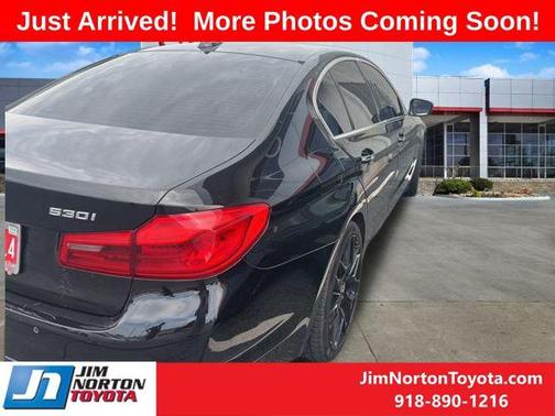 2018 BMW 530 530i