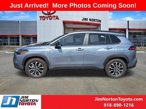 Celestite 2026 Toyota Corolla Hybrid SE