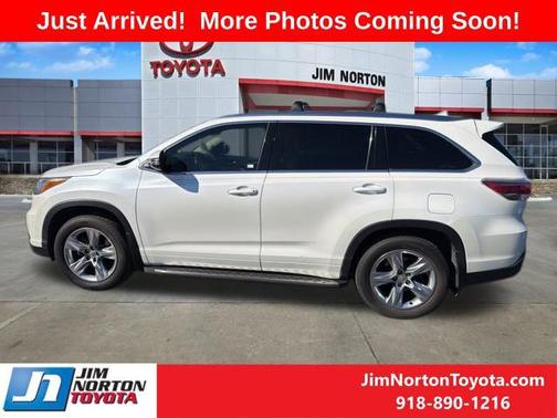 2015 Toyota Highlander Limited Platinum