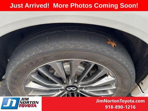 2019 INFINITI QX80 Luxe