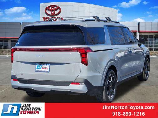 2025 Kia Carnival EX