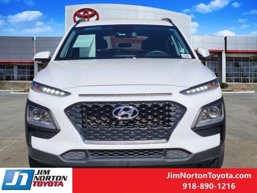 2021 Hyundai KONA SEL