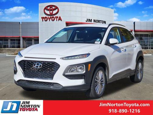 2021 Hyundai KONA SEL
