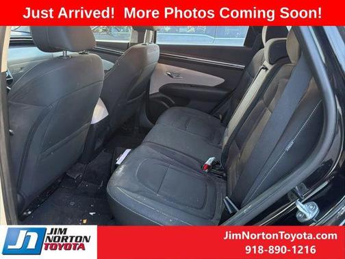 2024 Hyundai TUCSON SE