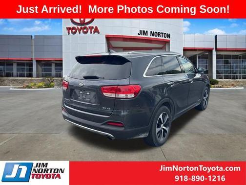 2018 Kia Sorento EX