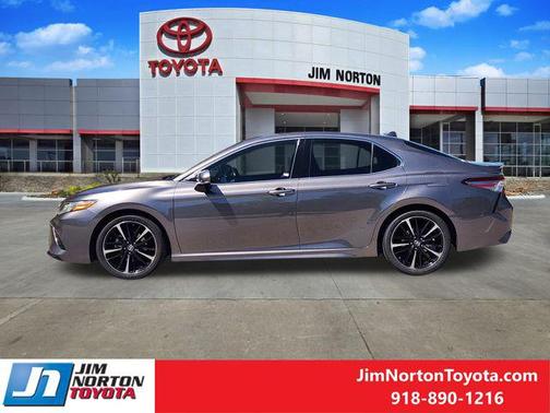 2019 Toyota Camry XSE