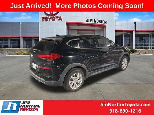 2019 Hyundai TUCSON SE