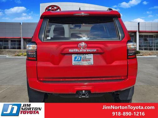 2024 Toyota 4Runner SR5