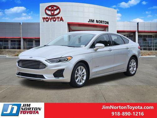 2019 Ford Fusion Hybrid SEL