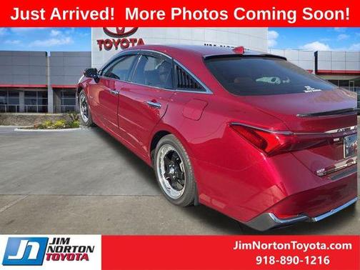 2020 Toyota Avalon Hybrid Limited
