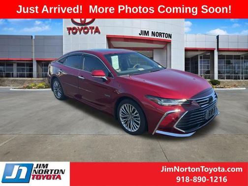 2020 Toyota Avalon Hybrid Limited