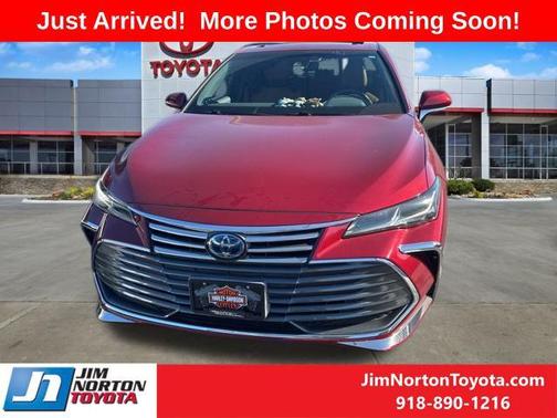2020 Toyota Avalon Hybrid Limited