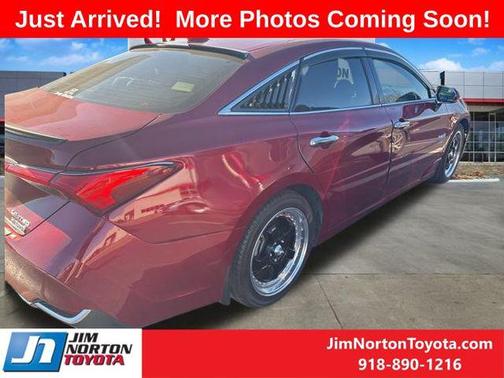 2020 Toyota Avalon Hybrid Limited