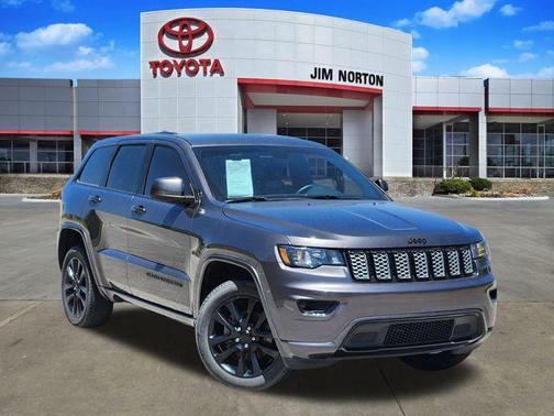 2017 Jeep Grand Cherokee Altitude
