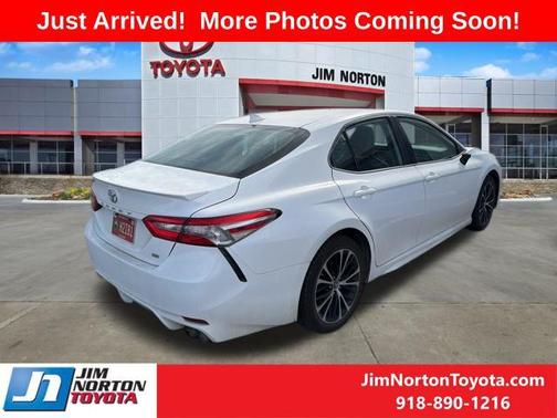 2019 Toyota Camry SE