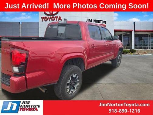2019 Toyota Tacoma SR