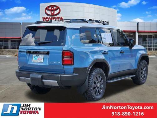 2025 Toyota Land Cruiser Base