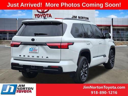 2024 Toyota Sequoia Platinum