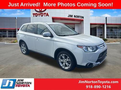 2015 Mitsubishi Outlander SE