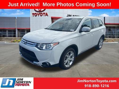 2015 Mitsubishi Outlander SE
