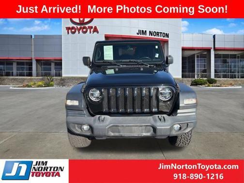 Black Clearcoat 2020 Jeep Wrangler Unlimited Sport Altitude
