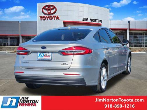 2019 Ford Fusion Hybrid SE