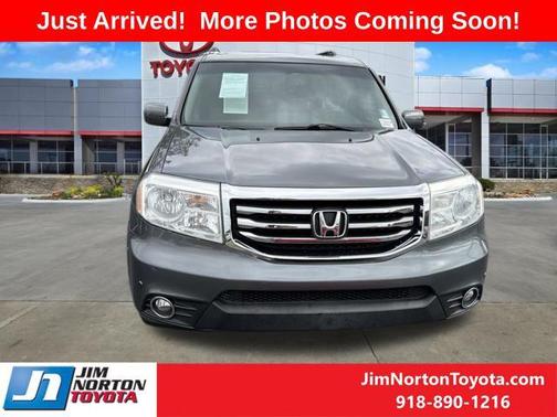 Alabaster Silver Metallic 2013 Honda Pilot Touring