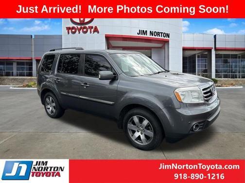 Alabaster Silver Metallic 2013 Honda Pilot Touring