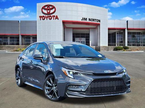Underground 2025 Toyota Corolla SE